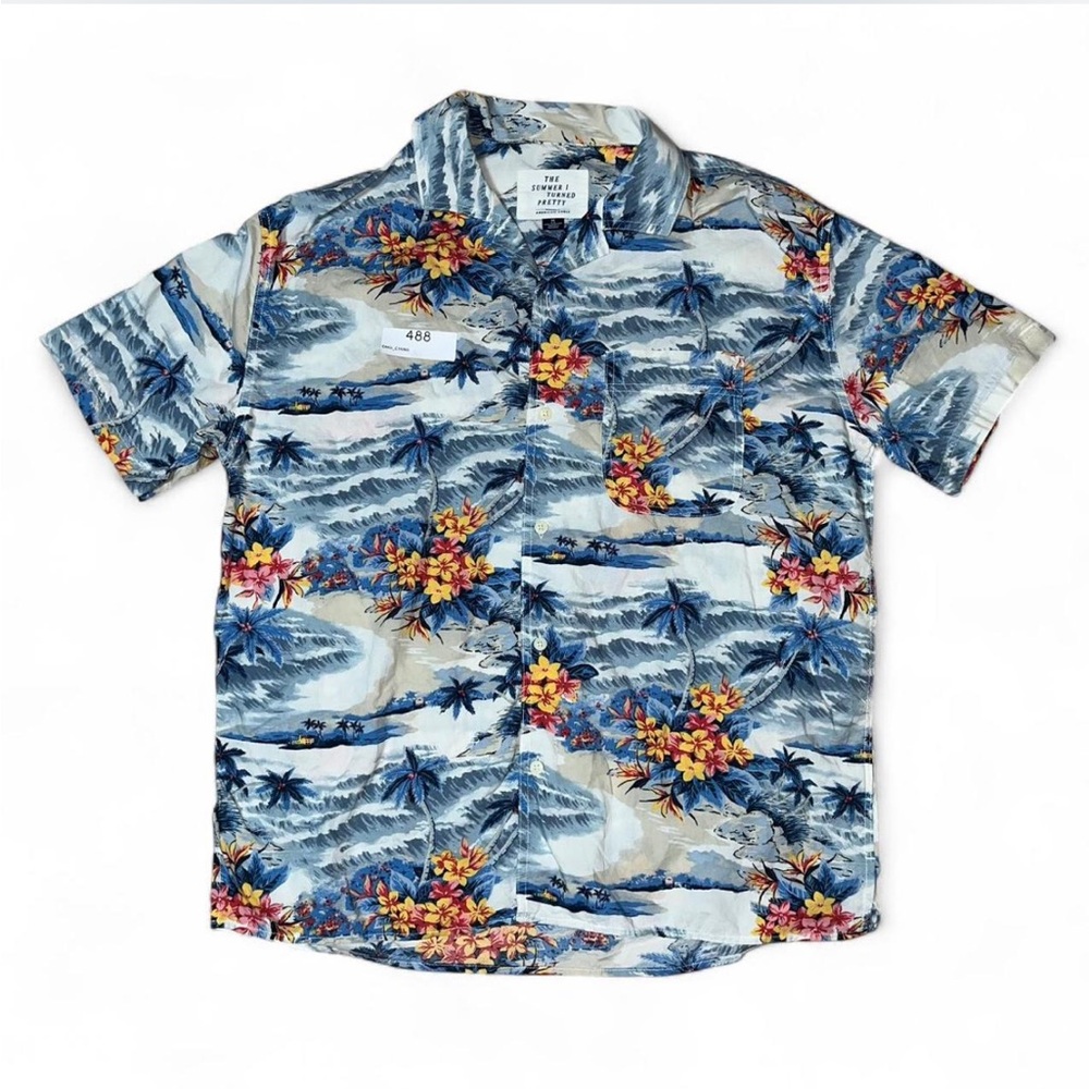 AE x The Summer I Turned Pretty Hawaiian Floral Button Up Shirt NWT Men's M